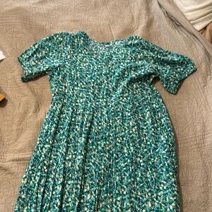 Old Navy dress